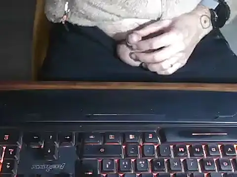 Snapshot of Adri_gard chatting on January 2025 09:01:01 PM Adri gard online show from January 2025 09:01:01 PM