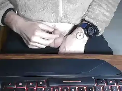 Snapshot of Adri_gard chatting on February 2025 09:16:02 PM Adri gard online show from February 2025 09:16:02 PM