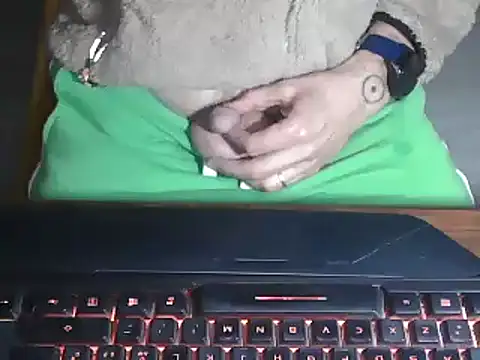 Snapshot of Adri_gard chatting on March 2025 08:52:02 PM Adri gard online show from March 2025 08:52:02 PM