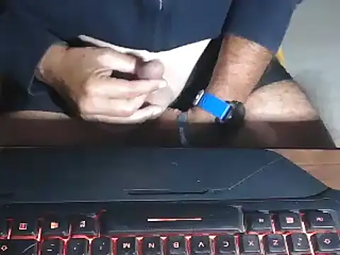 Snapshot of Adri_gard chatting on September 2025 10:00:01 PM Adri gard online show from September 2025 10:00:01 PM