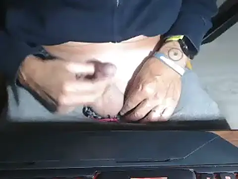 Snapshot of Adri_gard chatting on September 2025 09:08:02 PM Adri gard online show from September 2025 09:08:02 PM