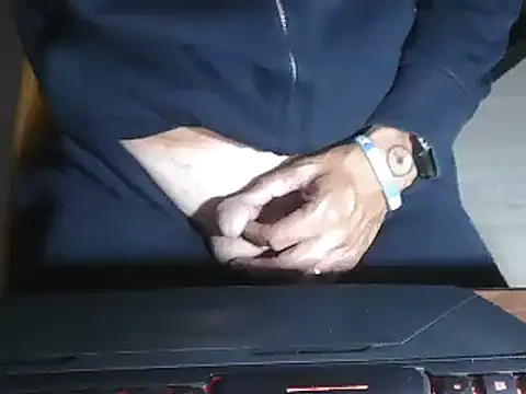 Snapshot of Adri_gard chatting on September 2025 08:24:01 PM Adri gard online show from September 2025 08:24:01 PM