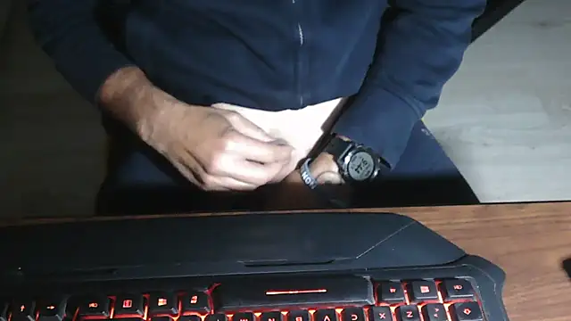 Snapshot of Adri_gard chatting on October 2025 07:45:02 PM Adri gard online show from October 2025 07:45:02 PM