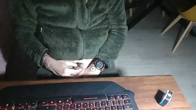 Snapshot of Adri_gard chatting on February 2026 08:59:01 PM Adri gard online show from February 2026 08:59:01 PM