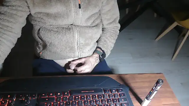 Snapshot of Adri_gard chatting on February 2026 09:16:02 PM Adri gard online show from February 2026 09:16:02 PM