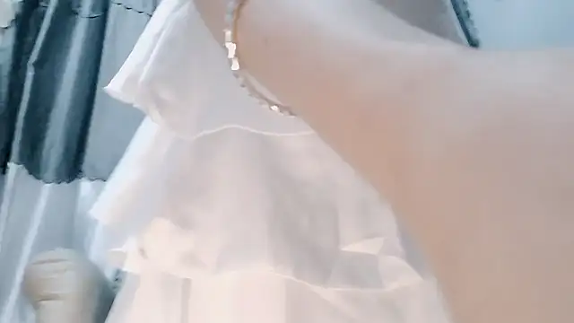 Snapshot of Nery_Asian chatting on January 2025 01:53:02 AM Nery Asian online show from January 2025 01:53:02 AM