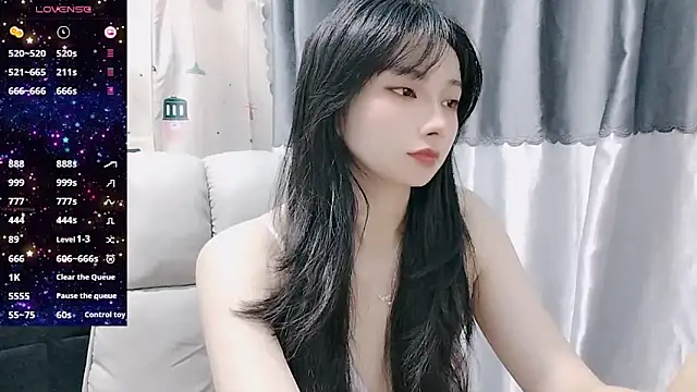 Snapshot of Nery_Asian chatting on March 2025 02:36:02 AM Nery Asian online show from March 2025 02:36:02 AM