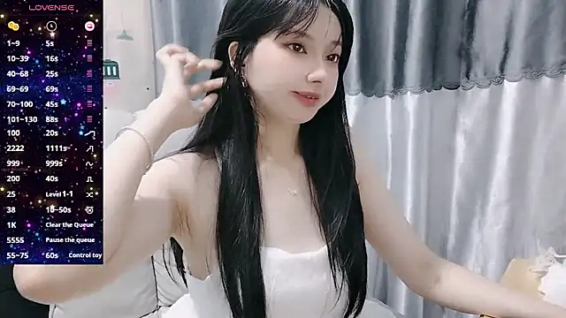 Snapshot of Nery_Asian chatting on March 2025 03:01:01 AM Nery Asian online show from March 2025 03:01:01 AM