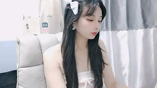 Snapshot of Nery_Asian chatting on March 2025 02:30:02 AM Nery Asian online show from March 2025 02:30:02 AM