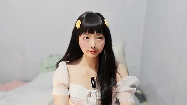 Snapshot of Nery_Asian chatting on September 2025 02:44:01 AM Nery Asian online show from September 2025 02:44:01 AM