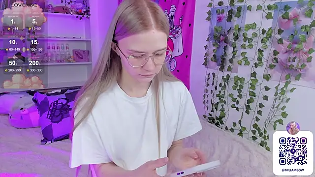 Milia Parker online show from February 2025 01:55:02 AM