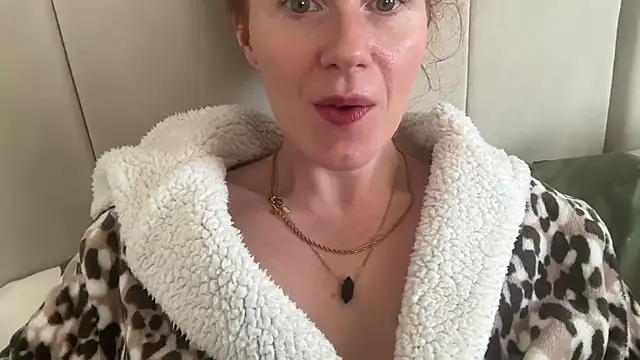 Snapshot of redheadrosie69 chatting on September 2025 09:02:01 AM redheadrosie69 online show from September 2025 09:02:01 AM