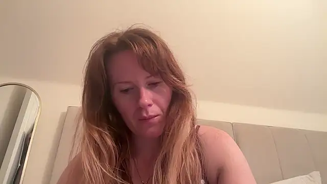 Snapshot of redheadrosie69 chatting on October 2025 06:49:01 AM redheadrosie69 online show from October 2025 06:49:01 AM