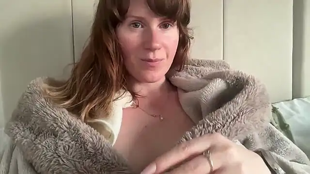 redheadrosie69 online show from May 2026 06:59:01 PM