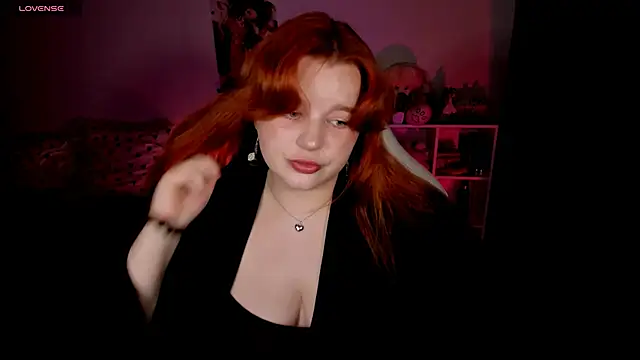 Snapshot of _Lisa_x chatting on October 2025 04:46:01 PM Lisa x online show from October 2025 04:46:01 PM