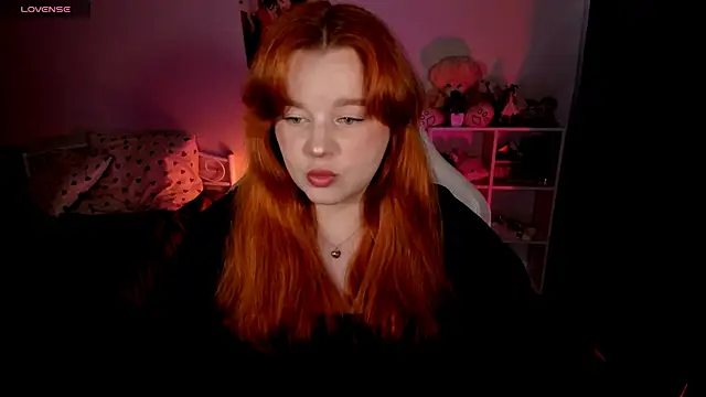 Snapshot of _Lisa_x chatting on October 2025 11:20:02 AM Lisa x online show from October 2025 11:20:02 AM