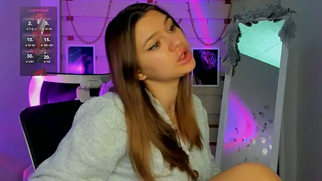 Josephine Kiss online show from December 2024 02:48:02 AM