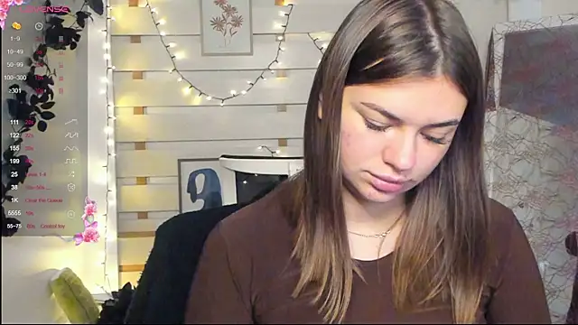 Josephine Kiss online show from November 2025 12:59:02 PM