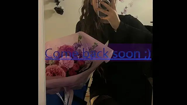 Josephine Kiss online show from July 2026 06:20:01 AM