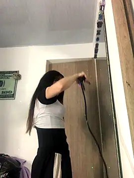 Snapshot of Tifanny_Sweett chatting on October 2025 04:34:02 AM Tifanny Sweett online show from October 2025 04:34:02 AM