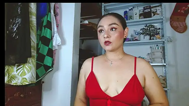 Snapshot of Kaory_32 chatting on January 2026 09:05:02 PM Kaory 32 online show from January 2026 09:05:02 PM