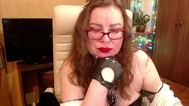 Snapshot of Miss_Tress chatting on March 2025 01:08:02 AM Miss Tress online show from March 2025 01:08:02 AM