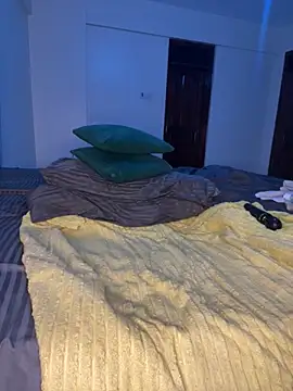 Snapshot of NissyxSawee chatting on October 2025 12:44:01 AM NissyxSawee online show from October 2025 12:44:01 AM