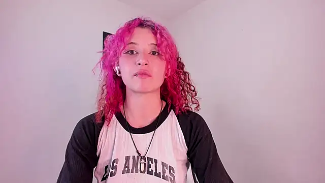 valent 27 online show from October 2025 11:14:01 PM