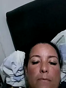 Snapshot of Pedro-Caro chatting on May 2026 03:23:02 AM Pedro-Caro online show from May 2026 03:23:02 AM