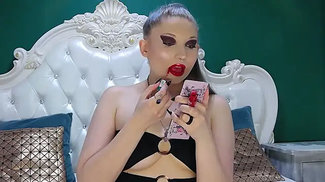 Snapshot of ArielBurn chatting on September 2025 08:41:01 PM ArielBurn online show from September 2025 08:41:01 PM