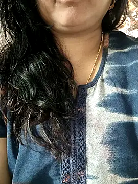 cuteyqueen online show from January 2025 07:36:01 AM