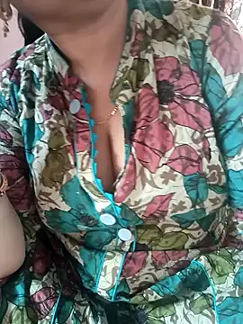 cuteyqueen online show from February 2025 09:56:01 AM