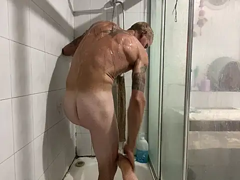 Snapshot of Sweetpasses chatting on February 2025 12:25:02 AM Sweetpasses online show from February 2025 12:25:02 AM