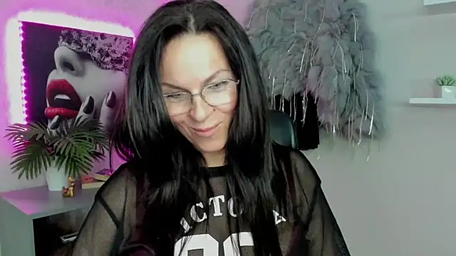 HelenLuxx online show from March 2025 08:05:01 PM