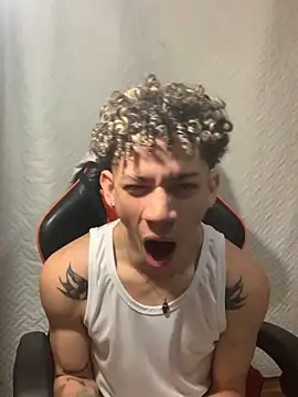 mateodeamjo online show from December 2024 06:32:02 AM