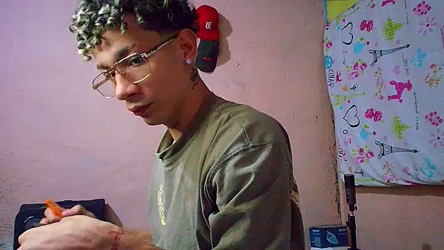 mateodeamjo online show from July 2026 01:57:01 AM