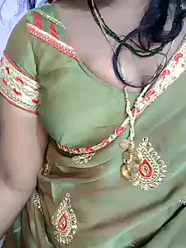 Snapshot of louise92 chatting on December 2024 05:00:01 PM louise92 online show from December 2024 05:00:01 PM