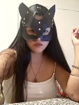 Snapshot of MaluZukii chatting on April 2026 05:12:02 AM MaluZukii online show from April 2026 05:12:02 AM