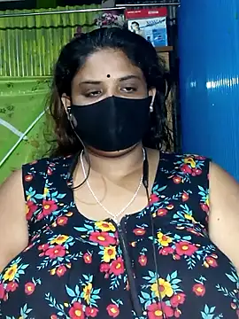 Snapshot of Dusto_Meye chatting on March 2026 04:02:02 PM Dusto Meye online show from March 2026 04:02:02 PM