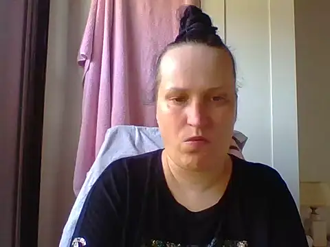  squirty cum lady  online show from March 2025 02:19:02 PM