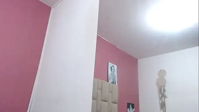 Amelia Debora Antonella online show from January 2025 03:54:02 PM