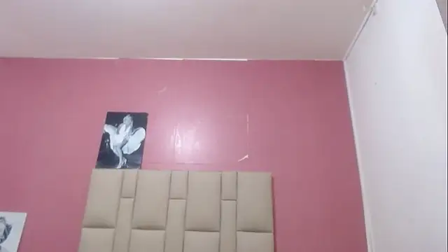 Amelia Debora Antonella online show from February 2025 06:38:01 PM