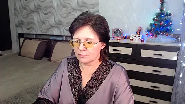 Snapshot of VitaCharm chatting on January 2025 10:34:02 PM VitaCharm online show from January 2025 10:34:02 PM