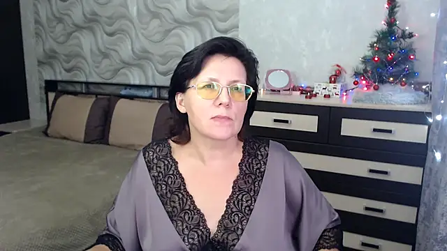 Snapshot of VitaCharm chatting on January 2025 06:27:02 PM VitaCharm online show from January 2025 06:27:02 PM