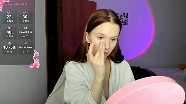 Snapshot of EmilySoul chatting on November 2025 07:45:02 PM EmilySoul online show from November 2025 07:45:02 PM