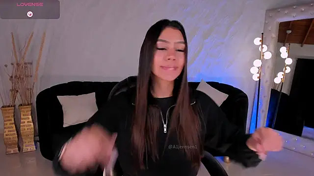 AllyJensen online show from May 2026 10:33:02 AM
