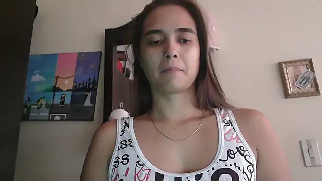 trianabell online show from June 2026 04:01:01 PM