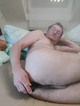 Snapshot of manpassivlive chatting on March 2025 07:54:01 PM manpassivlive online show from March 2025 07:54:01 PM