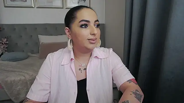 BustyAllyy online show from May 2026 04:25:01 PM
