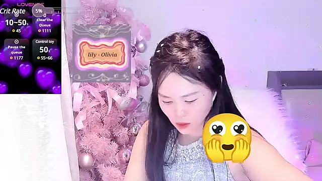 Snapshot of lilies-sweet chatting on January 2025 05:56:01 AM lilies-sweet online show from January 2025 05:56:01 AM